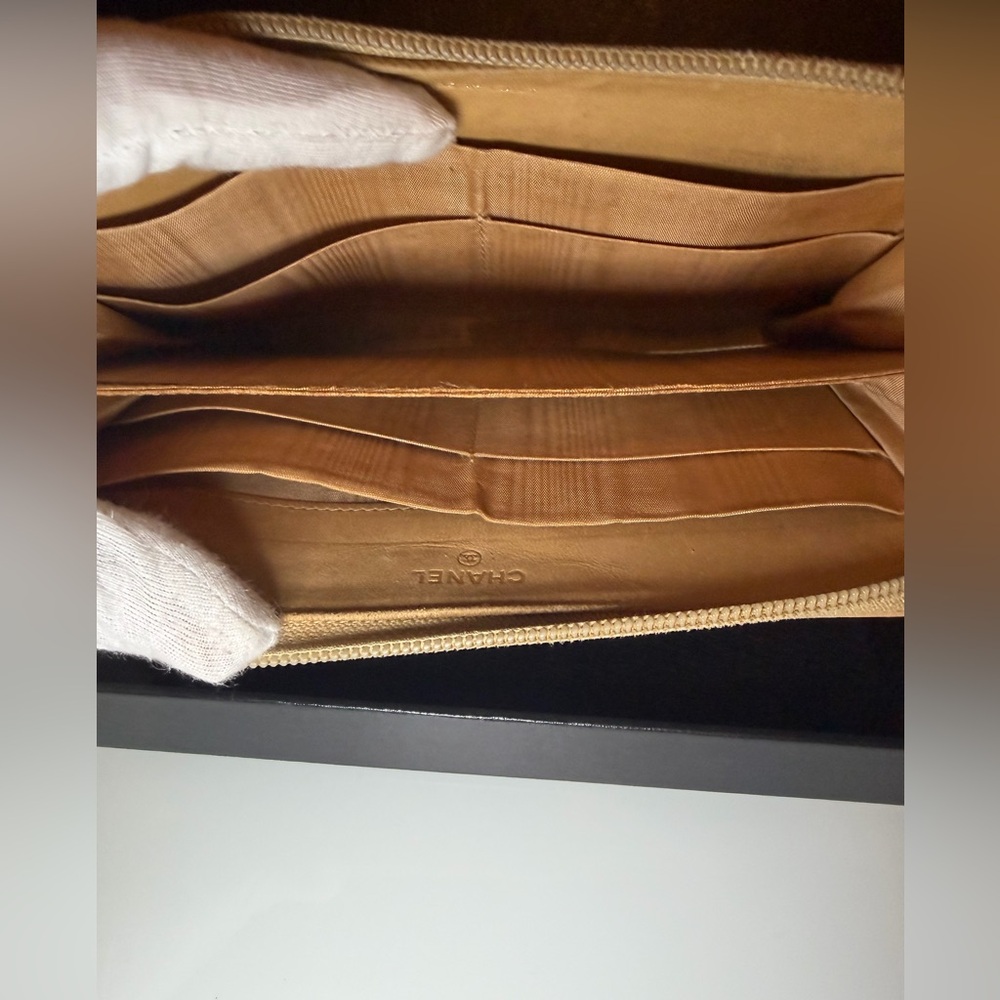 Authentic CHANEL Camel Leather Zip Wallet with box, COA - Picture 9 of 17